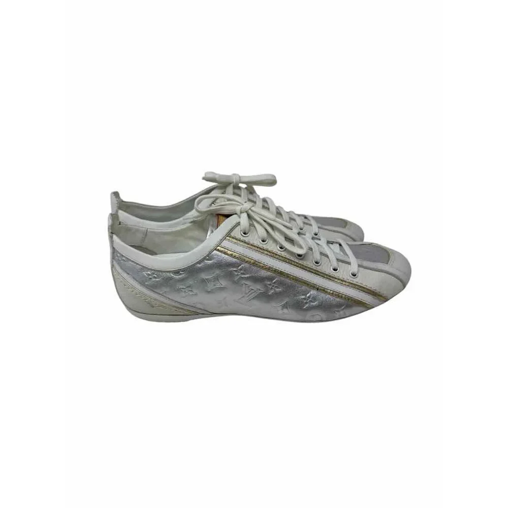 Shoe Size 38 Louis Vuitton Silver Leather Luxury - Sneakers